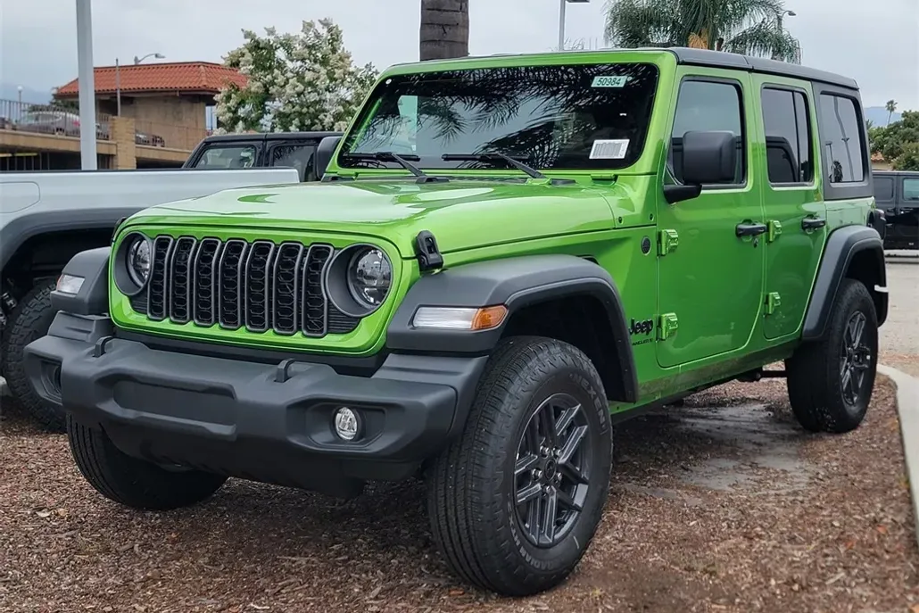 2025 Jeep Wrangler Sport S photo 1