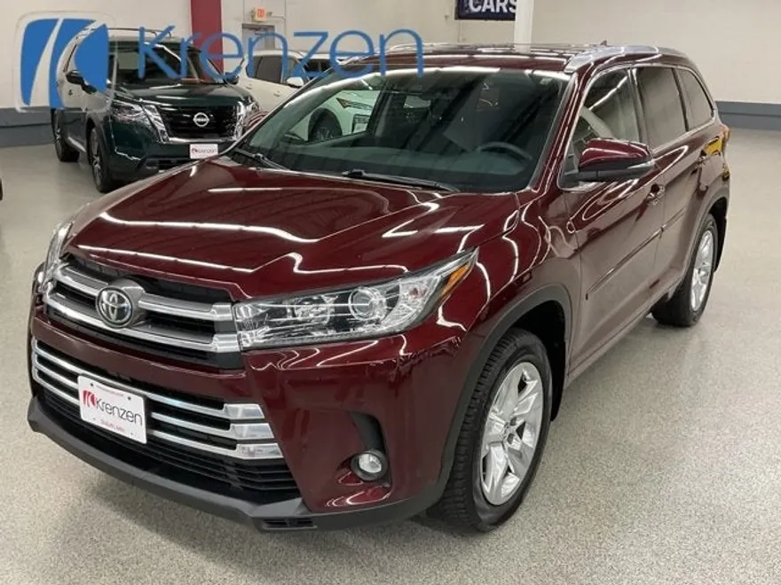 2019 Toyota Highlander Limited photo 1