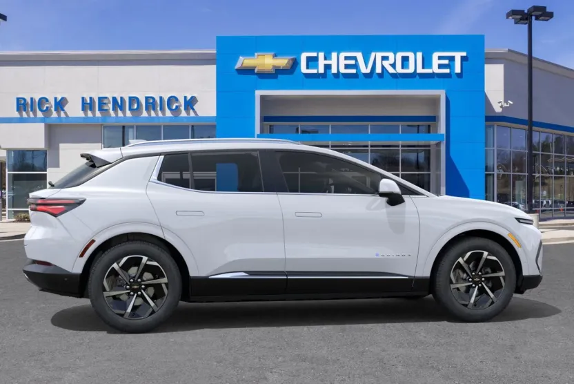 2025 Chevrolet Equinox EV 1LT photo 1
