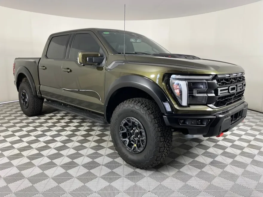2025 Ford F-150 Raptor photo 1
