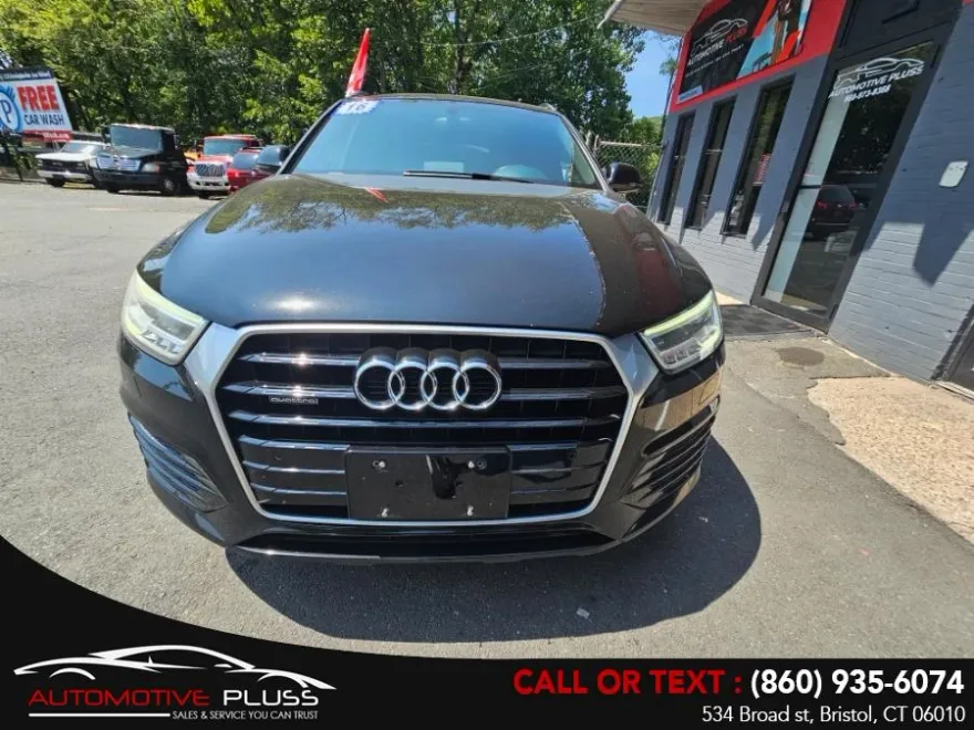 2016 Audi Q3 Prestige photo 1