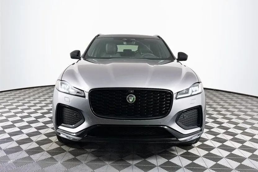 2026 Jaguar F-PACE P250 R-Dynamic S photo 1