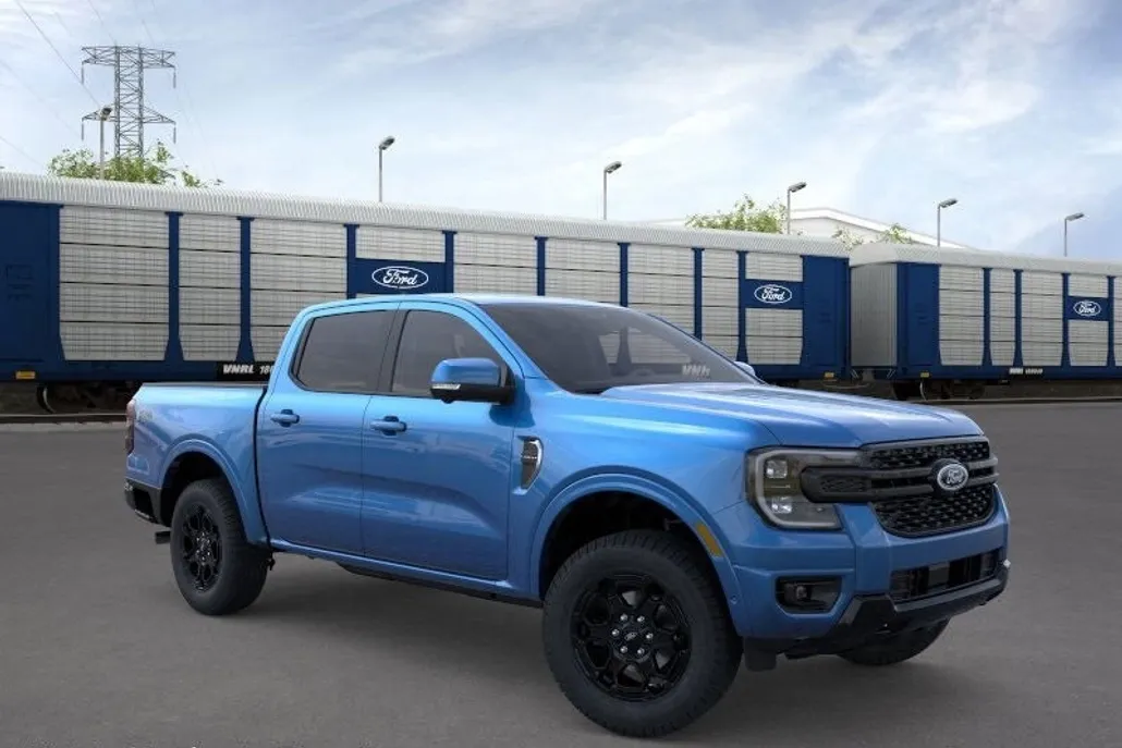 2025 Ford Ranger Lariat photo 1