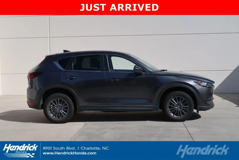 2019 Mazda CX-5 Touring photo 1