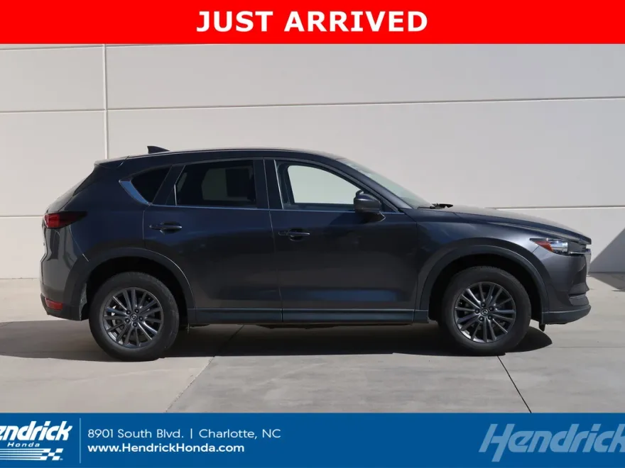 2019 Mazda CX-5 Touring photo 1