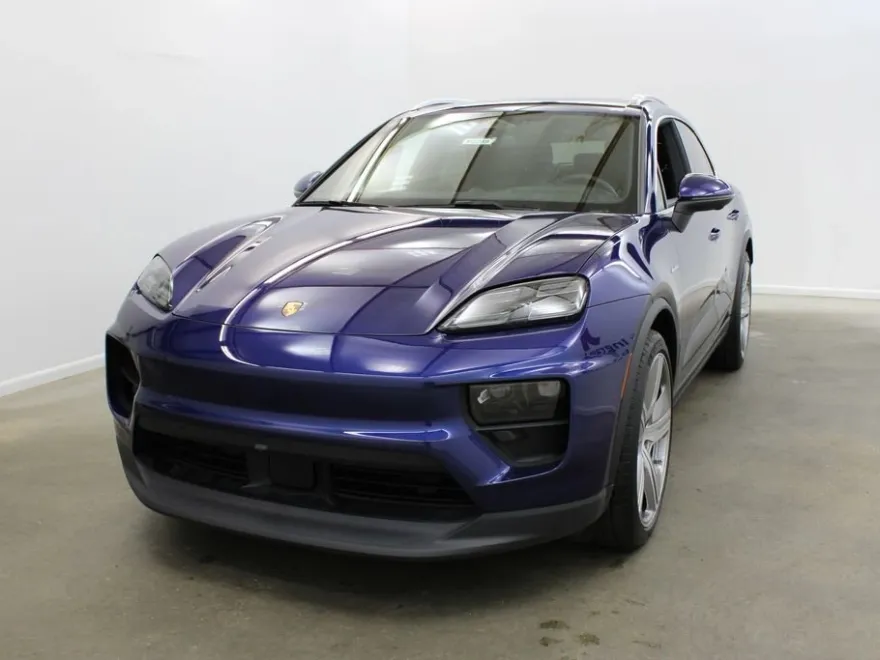 2024 Porsche Macan Electric 4 photo 1