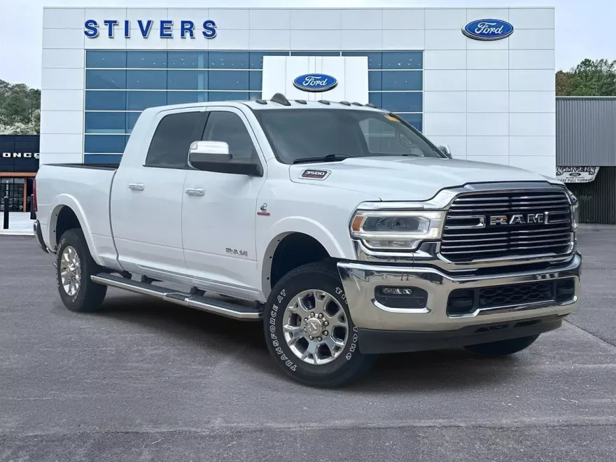 2022 Ram 3500 Laramie photo 1
