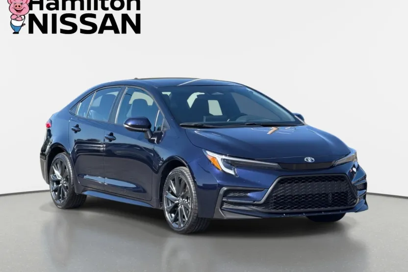 2024 Toyota Corolla SE photo 1