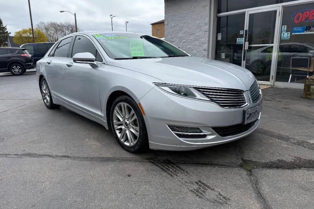 2015 Lincoln MKZ Hybrid photo 1