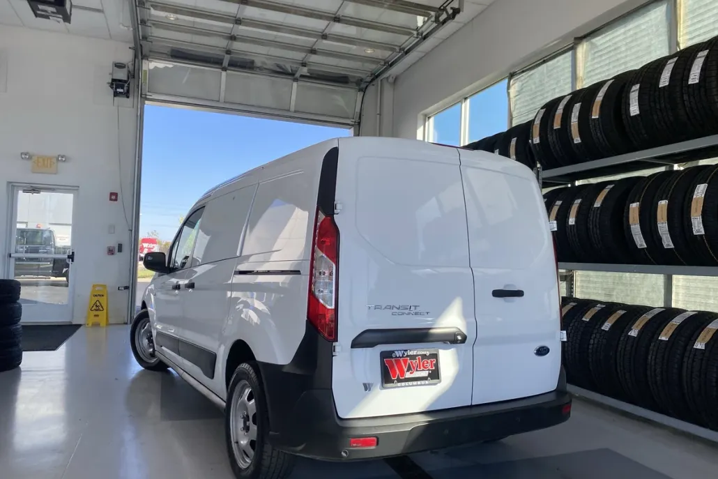 2019 Ford Transit XL Cargo Van photo 1