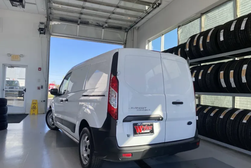 2019 Ford Transit XL Cargo Van photo 1