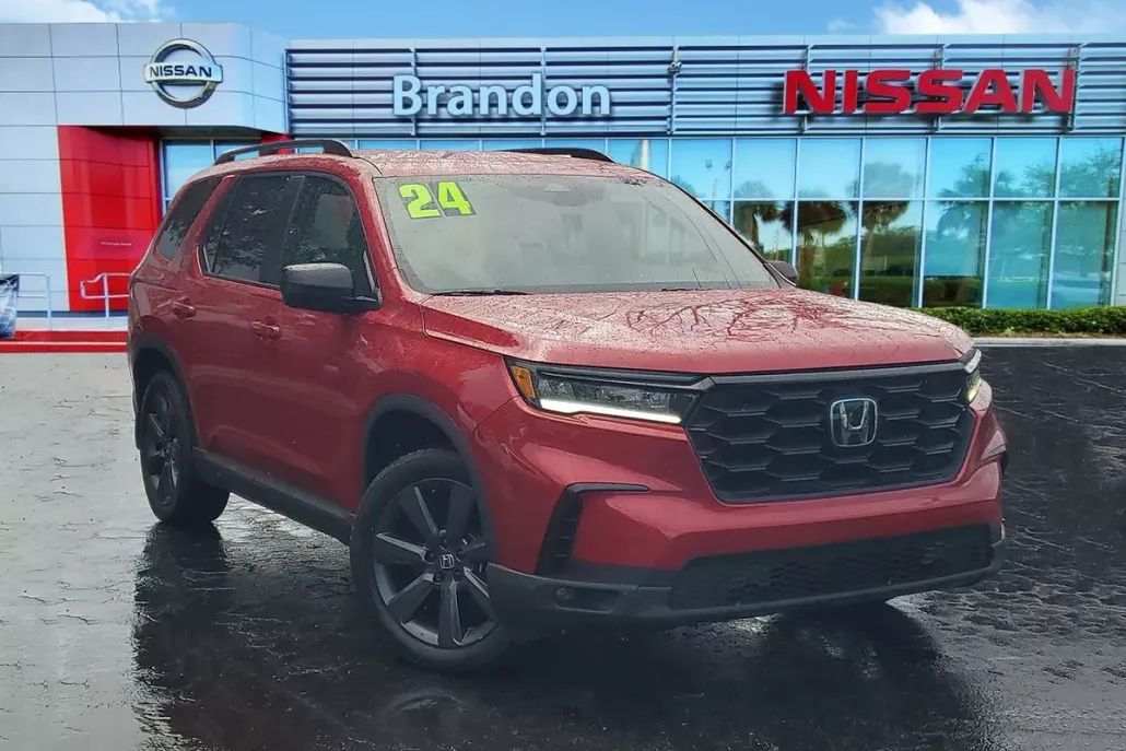 2024 Honda Pilot Sport photo 1