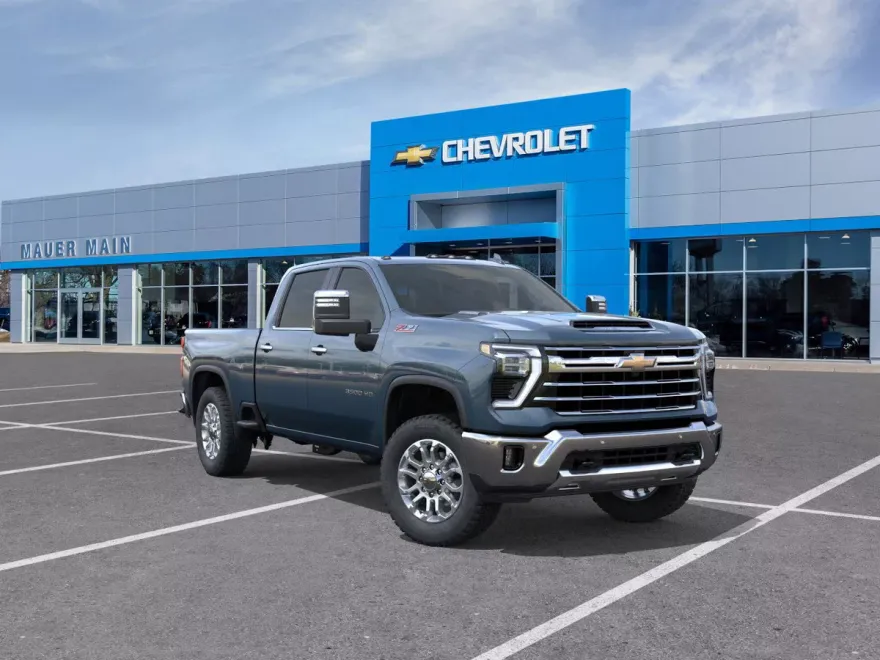 2025 Chevrolet Silverado 3500HD LTZ photo 1