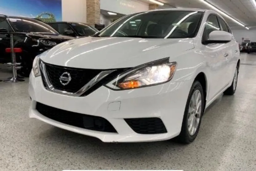 2019 Nissan Sentra S photo 1