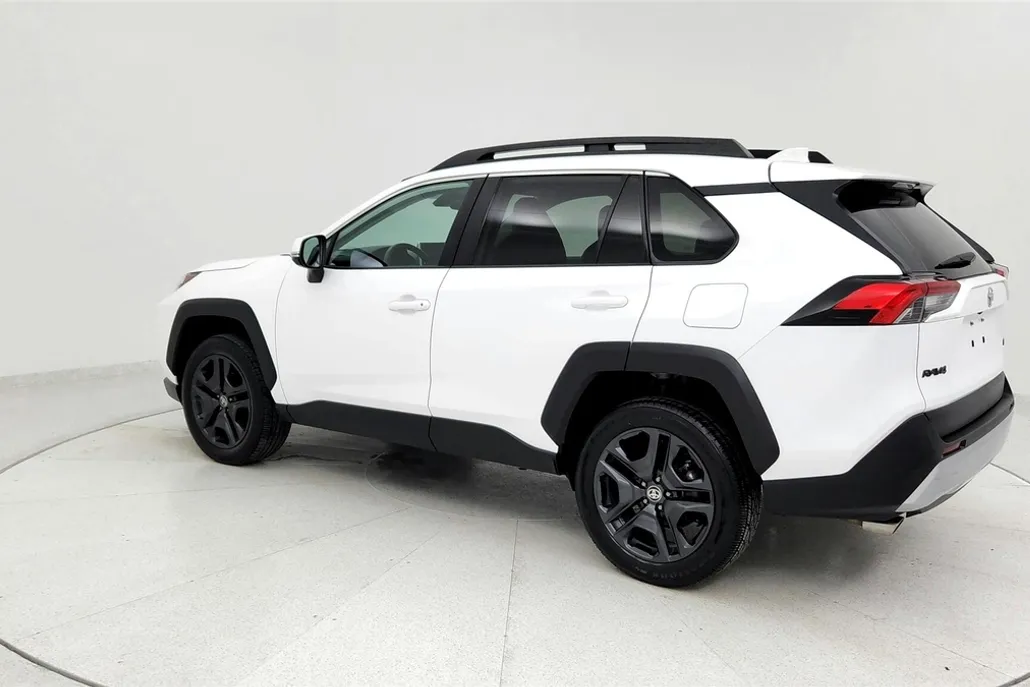2023 Toyota RAV4 Adventure Sport photo 1