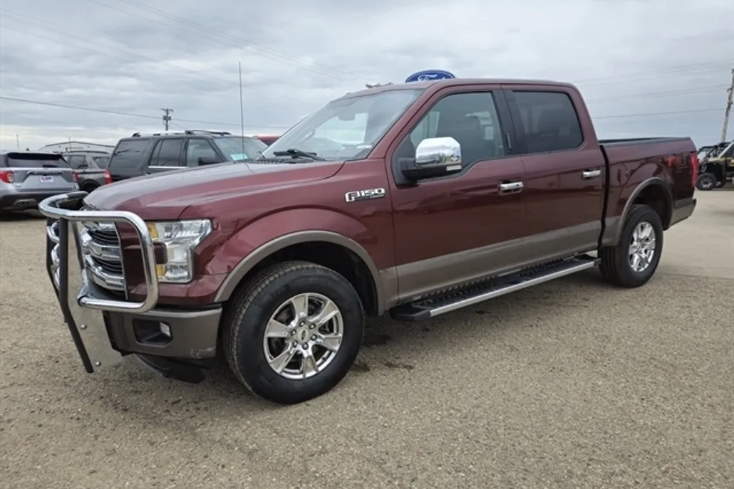 2016 Ford F-150 Lariat photo 1