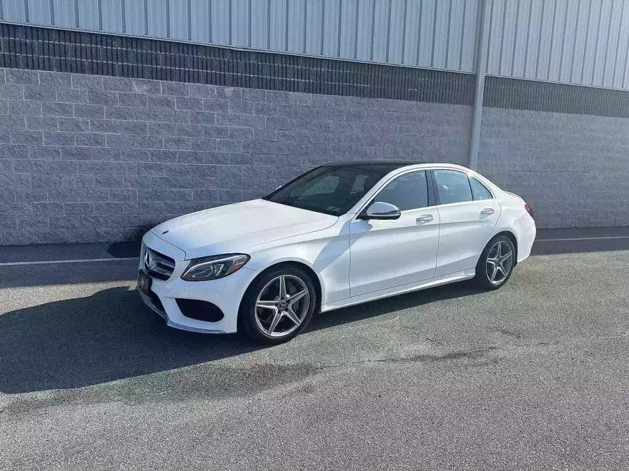 2018 Mercedes Benz C 300 4MATIC Sedan photo 1