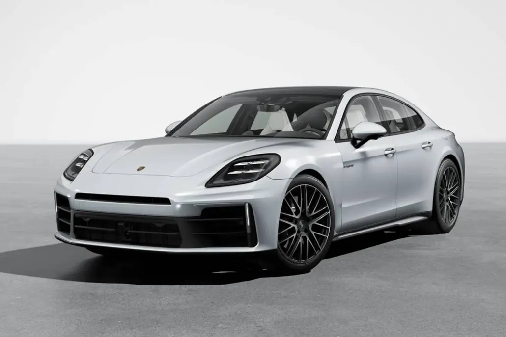 2026 Porsche Panamera 4 E-Hybrid photo 1