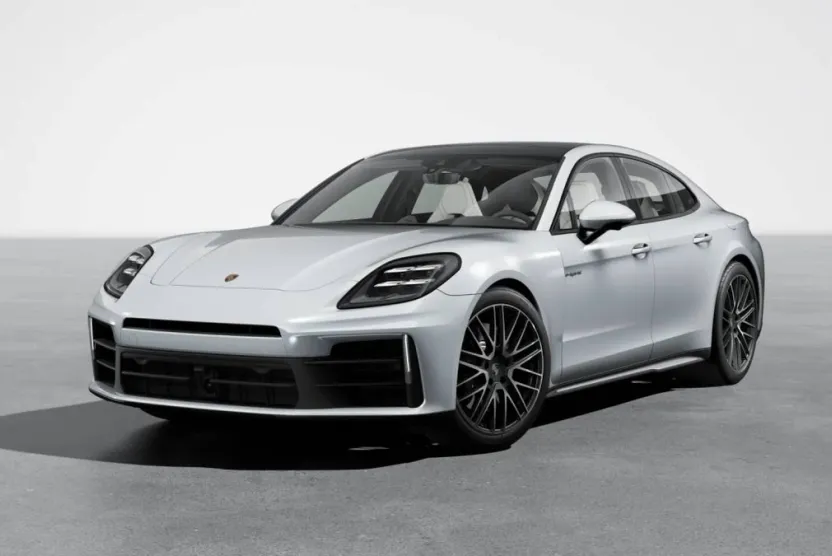 2026 Porsche Panamera 4 E-Hybrid photo 1