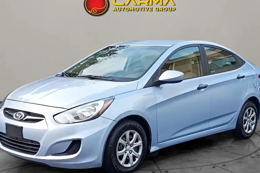 2012 Hyundai Accent GLS photo 1