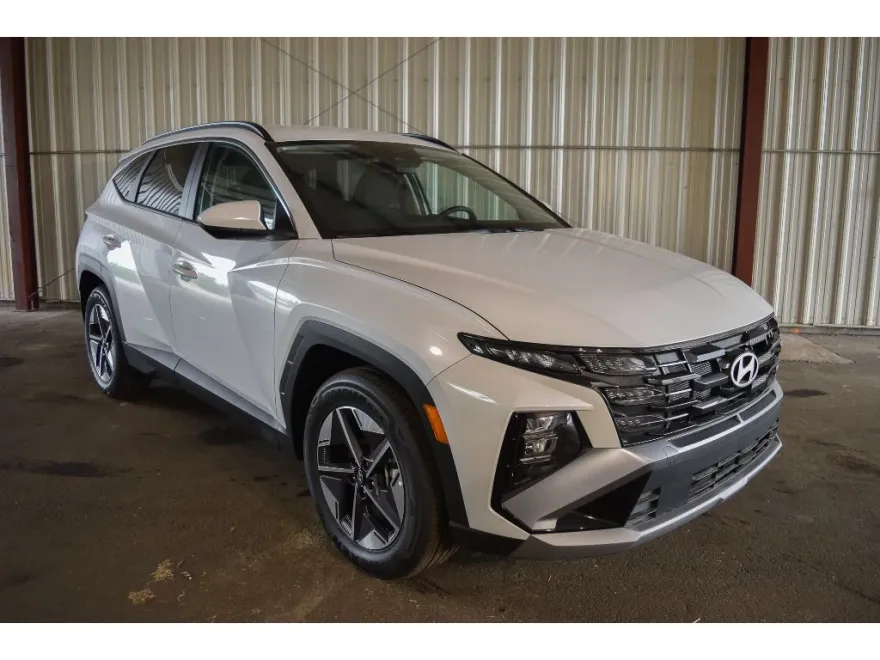 2025 Hyundai Tucson SEL photo 1