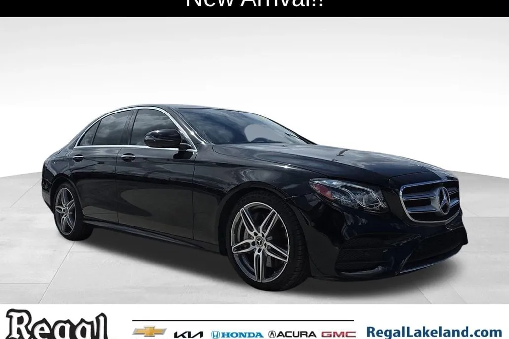 2019 Mercedes Benz E 300 photo 1