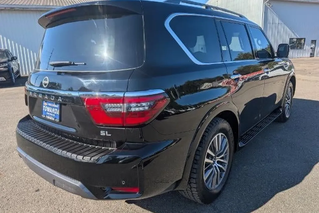 2023 Nissan Armada SL photo 1