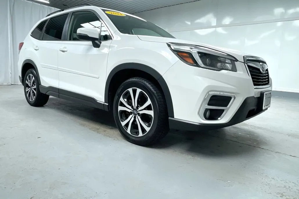 2021 Subaru Forester Limited photo 1