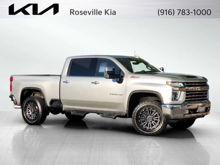 2022 Chevrolet Silverado LTZ photo 1