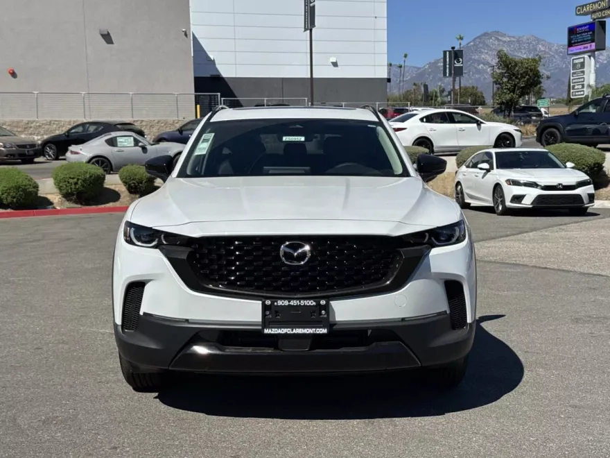 2025 Mazda CX-50 Premium photo 1