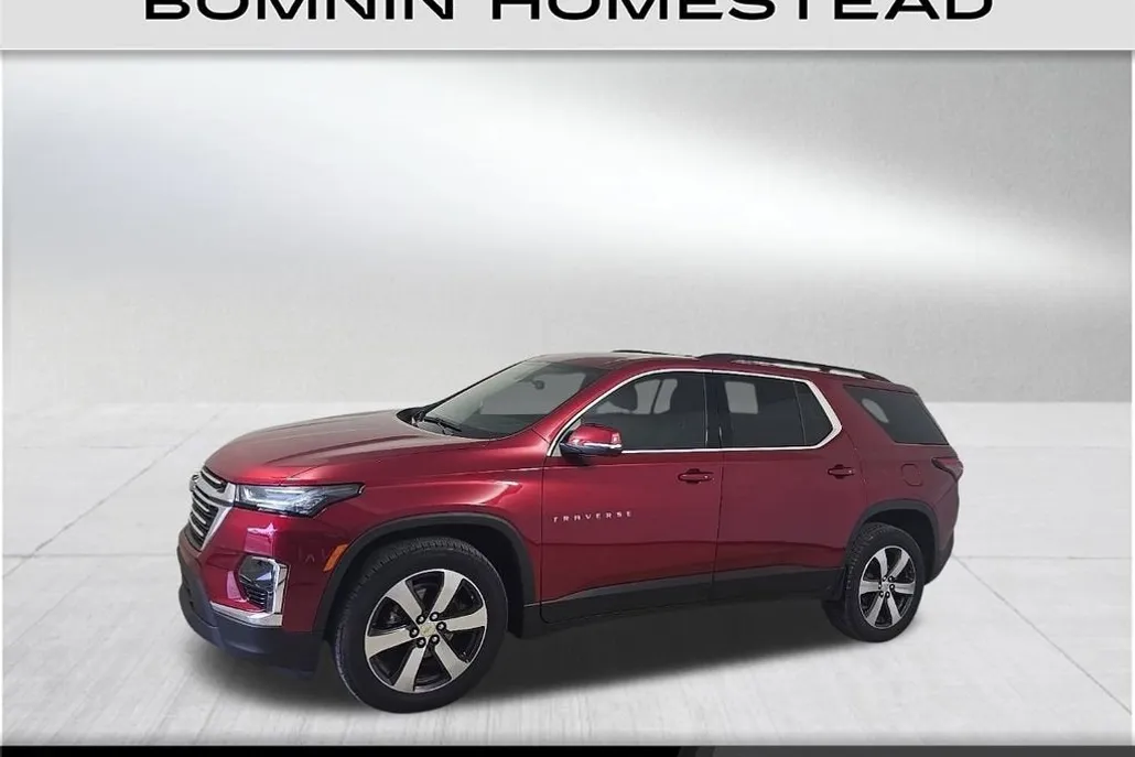 2023 Chevrolet Traverse Leather photo 1