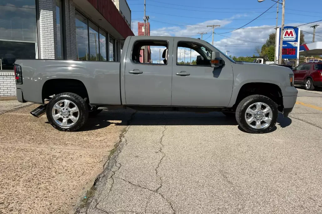 2013 Gmc Sierra SLT photo 1