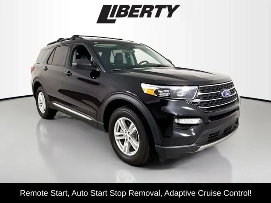 2022 Ford Explorer XLT photo 1