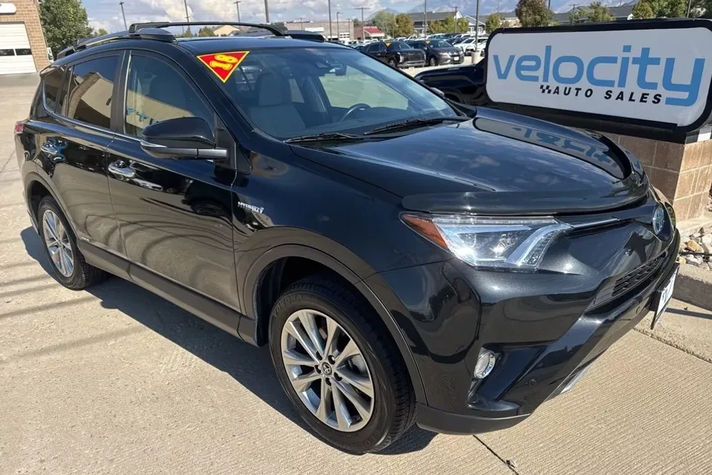 2018 Toyota RAV4 Hybrid Limited photo 1