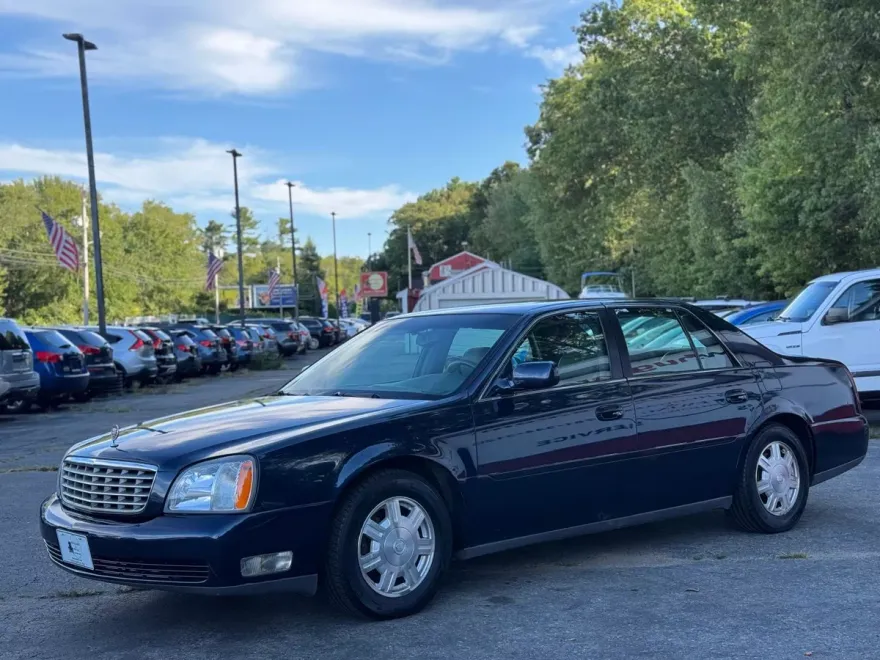 2005 Cadillac DeVille photo 1