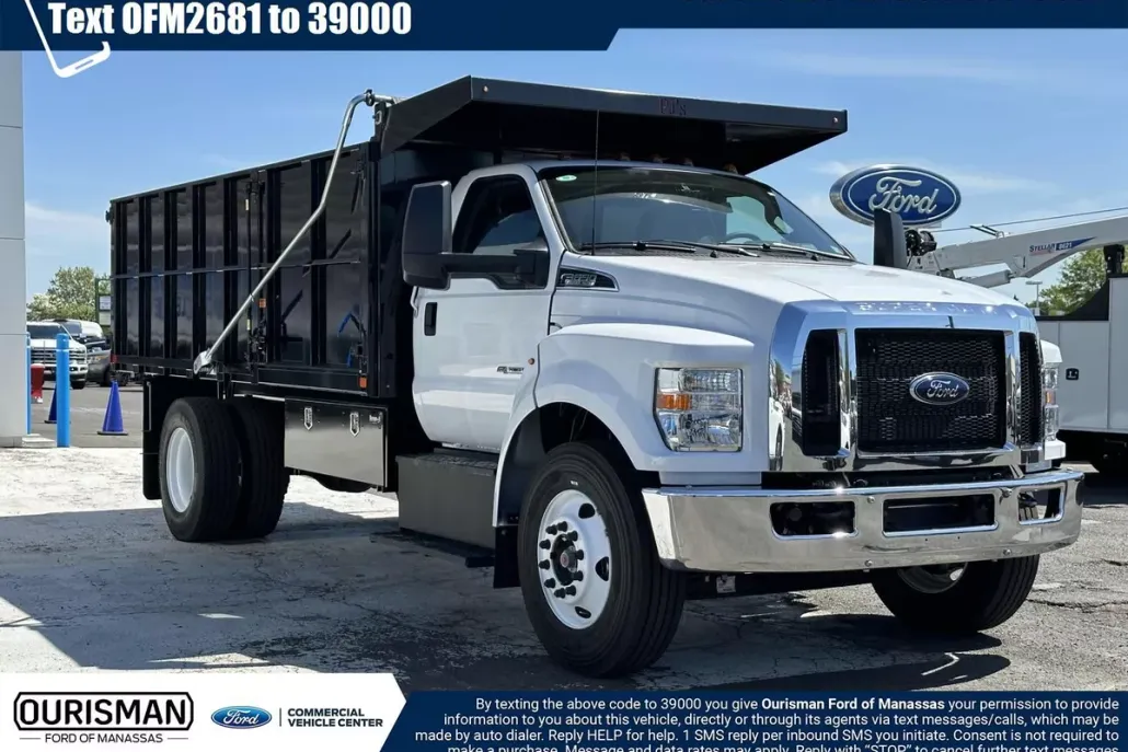 2025 Ford F-650 Base photo 1