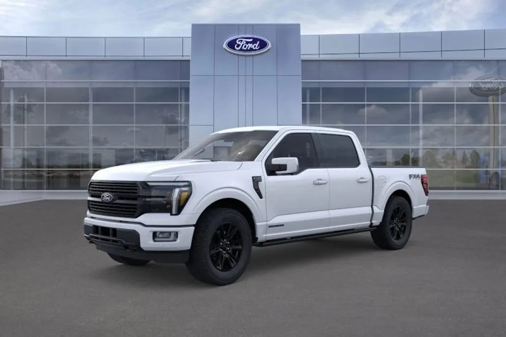 2025 Ford F-150 Platinum photo 1