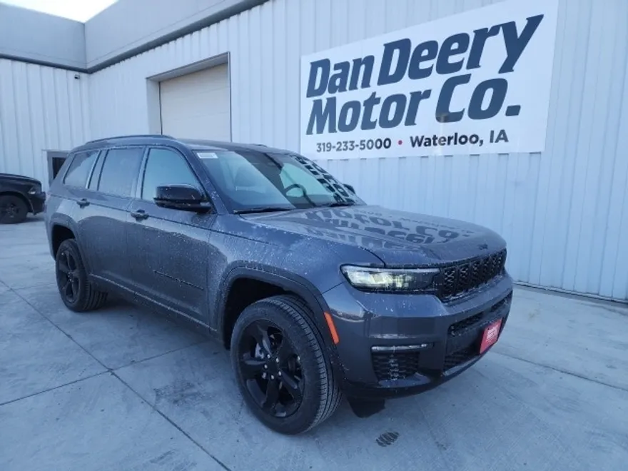 2025 Jeep Grand Cherokee Limited photo 1