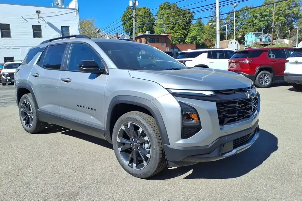 2026 Chevrolet Equinox RS photo 1