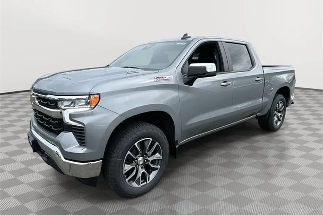 2025 Chevrolet Silverado 1500 LT photo 1