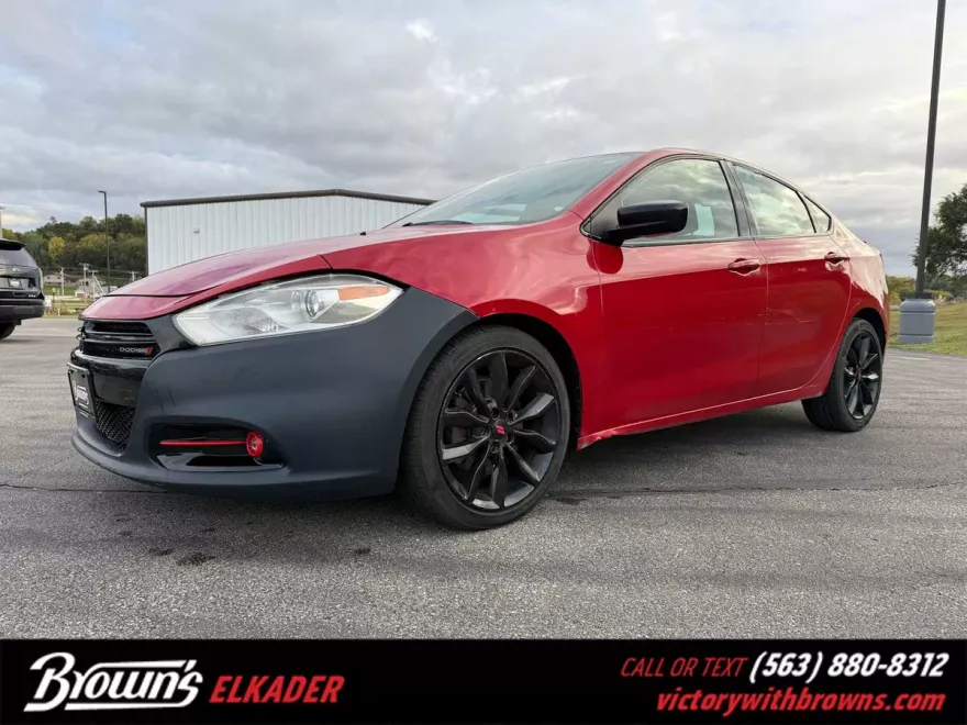 2016 Dodge Dart SXT photo 1
