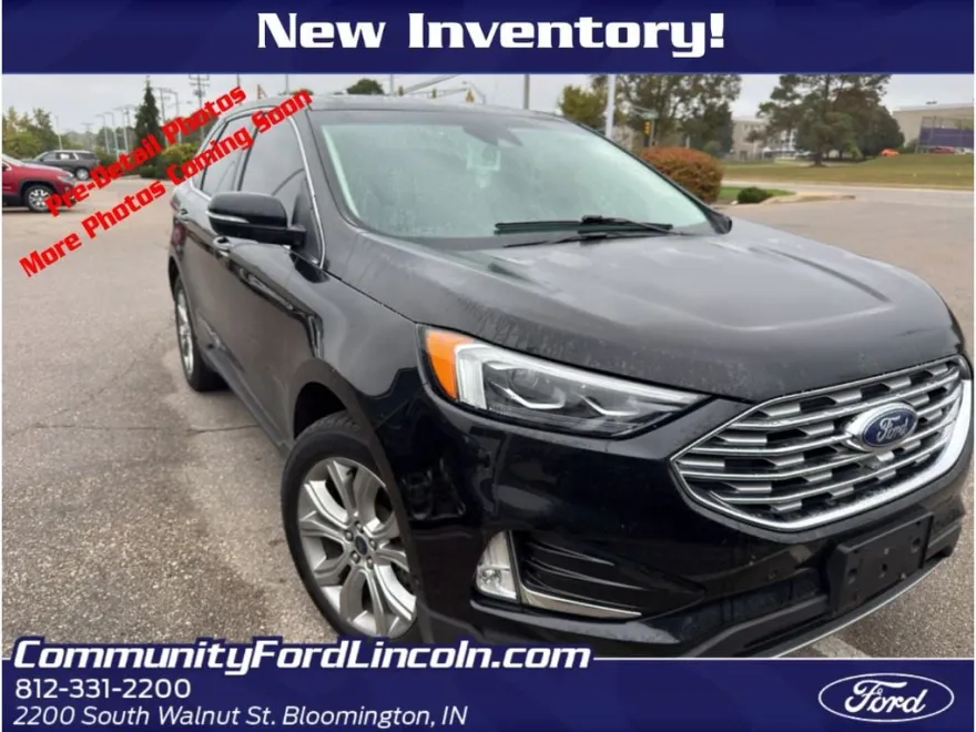 2019 Ford Edge Titanium photo 1