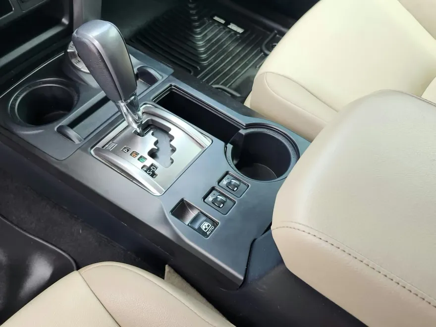 2022 Toyota 4Runner SR5 Premium photo 1