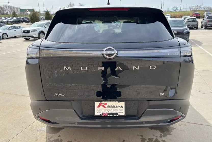 2025 Nissan Murano SL photo 1