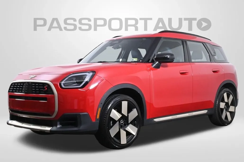 2025 Mini Countryman ALL4 S photo 1