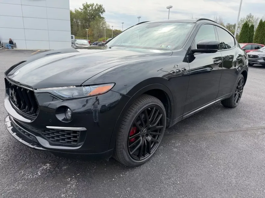 2022 Maserati Levante GT photo 1