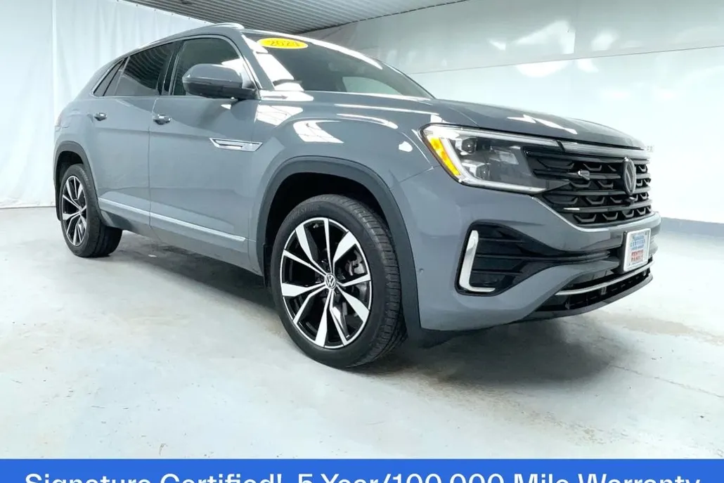 2024 Volkswagen Atlas Cross Sport SEL Premium R-Line photo 1
