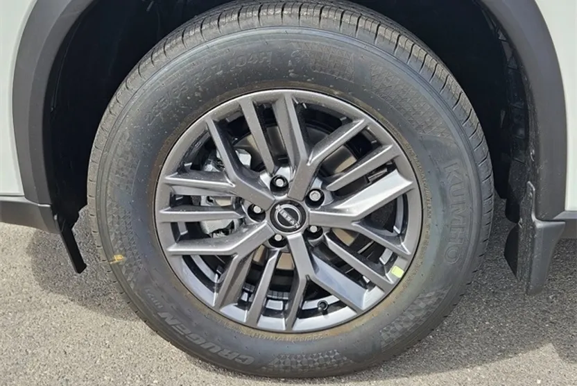 2026 Nissan Rogue S photo 1