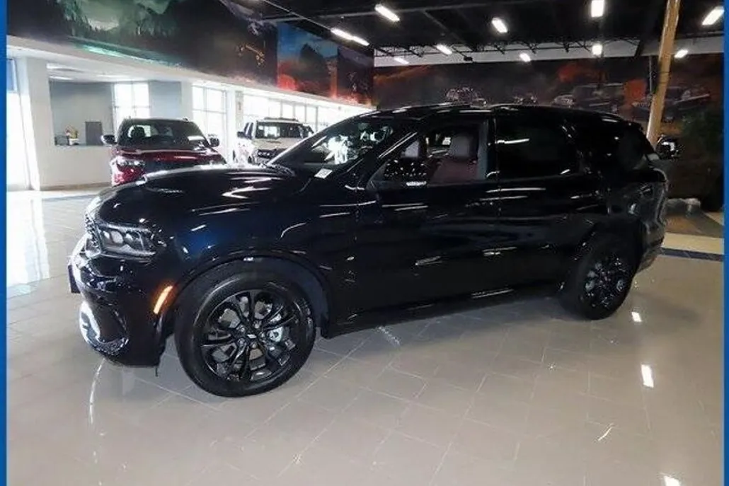 2025 Dodge Durango R/T Plus photo 1