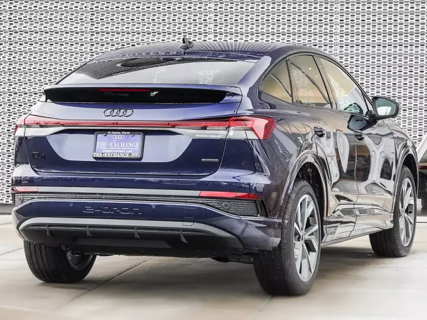 2024 Audi Q4 Sportback E-tron 50 Premium Plus photo 1